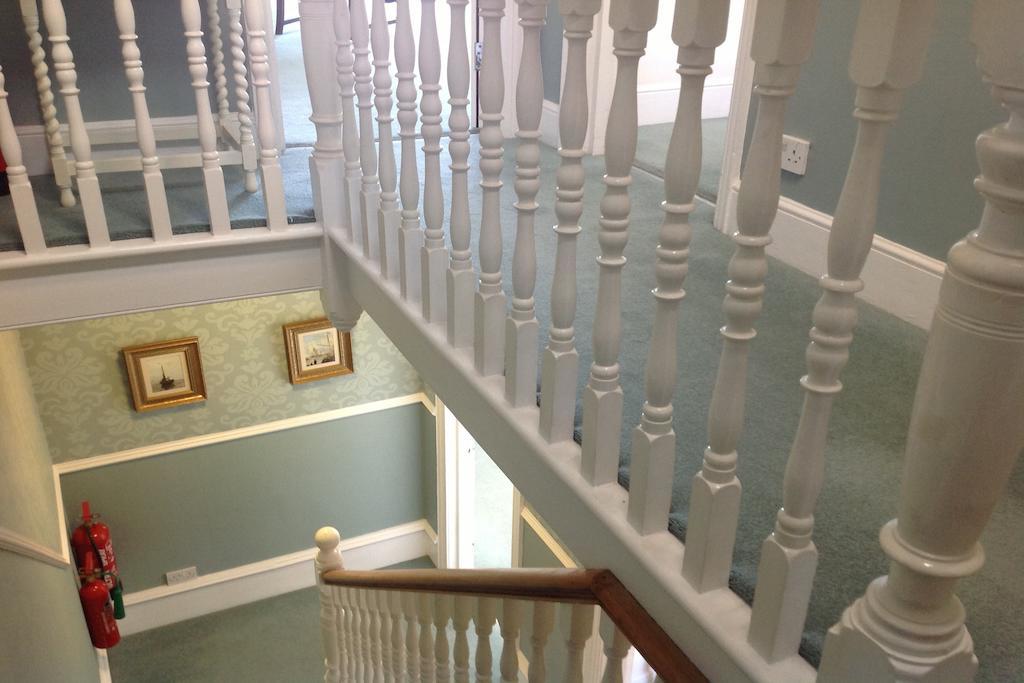 مبيت وإفطار ايستبورن Bassets House المظهر الخارجي الصورة